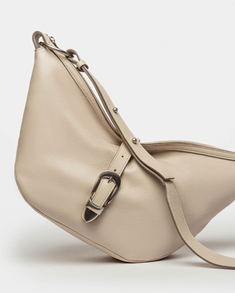 Bolso Bambu En Cuero Liso Satinado Natural