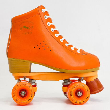 OUTLET - Patín Artístico Bota Naranja Ruedas Silicona Freno Goma OUTLET - Patín Artístico Bota Naranja Ruedas Silicona Freno Goma