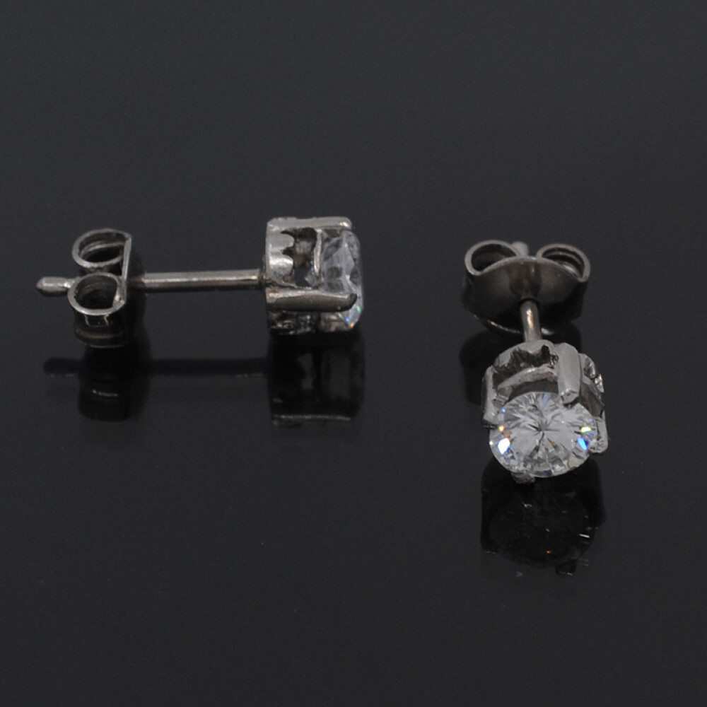 Caravanas en oro 18k blanco y brillantes Caravanas en oro 18k blanco y brillantes