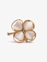 Broche Con Trébol beige