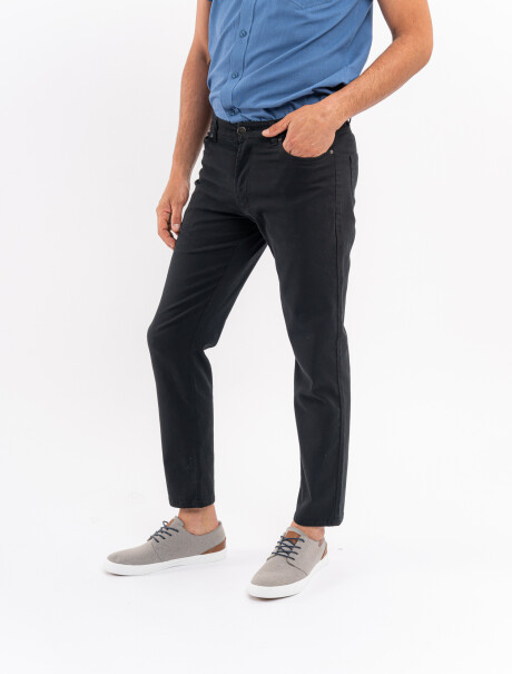 Pantalon color negro