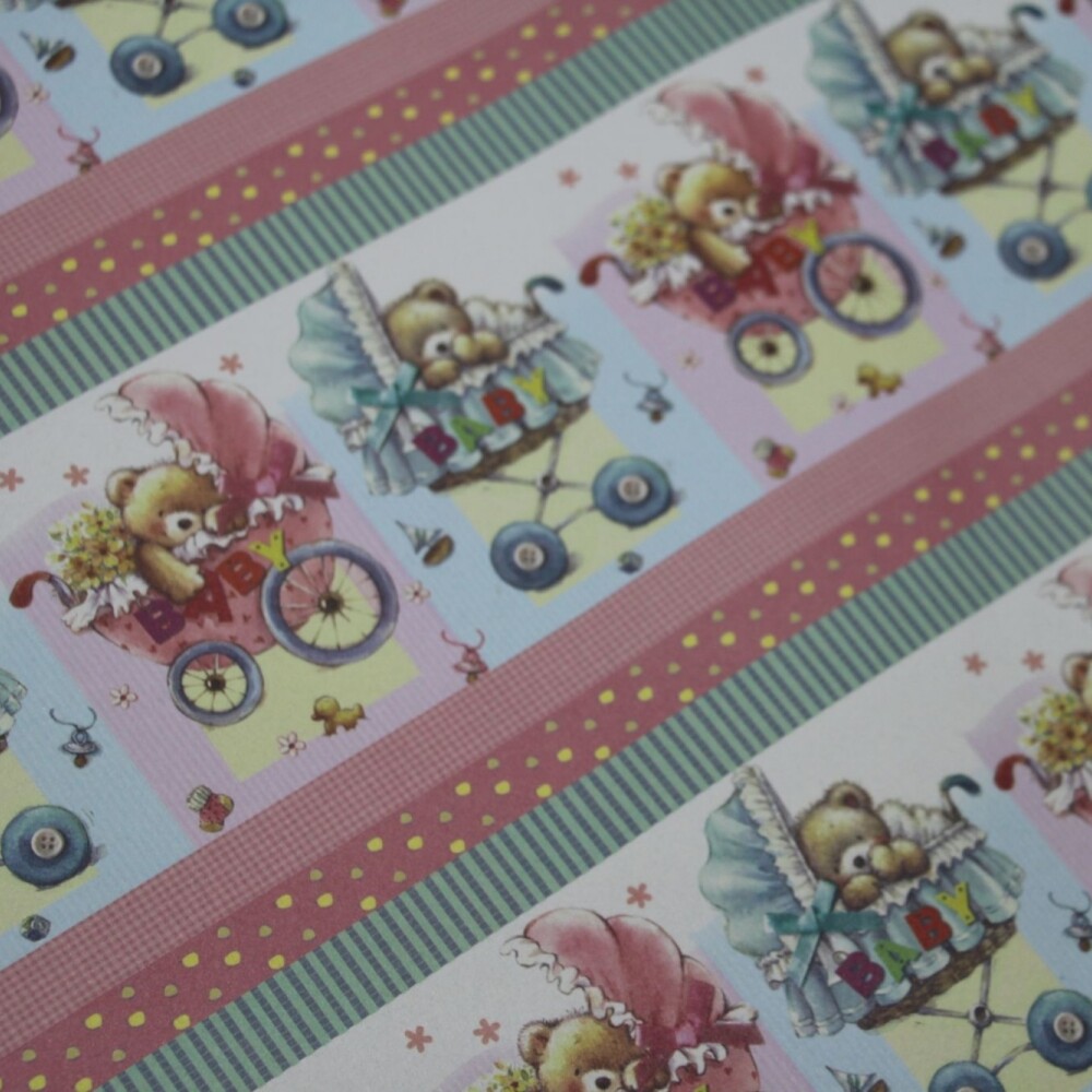 PAPEL DE REGALO 75 X 50 COCHECITO OSO