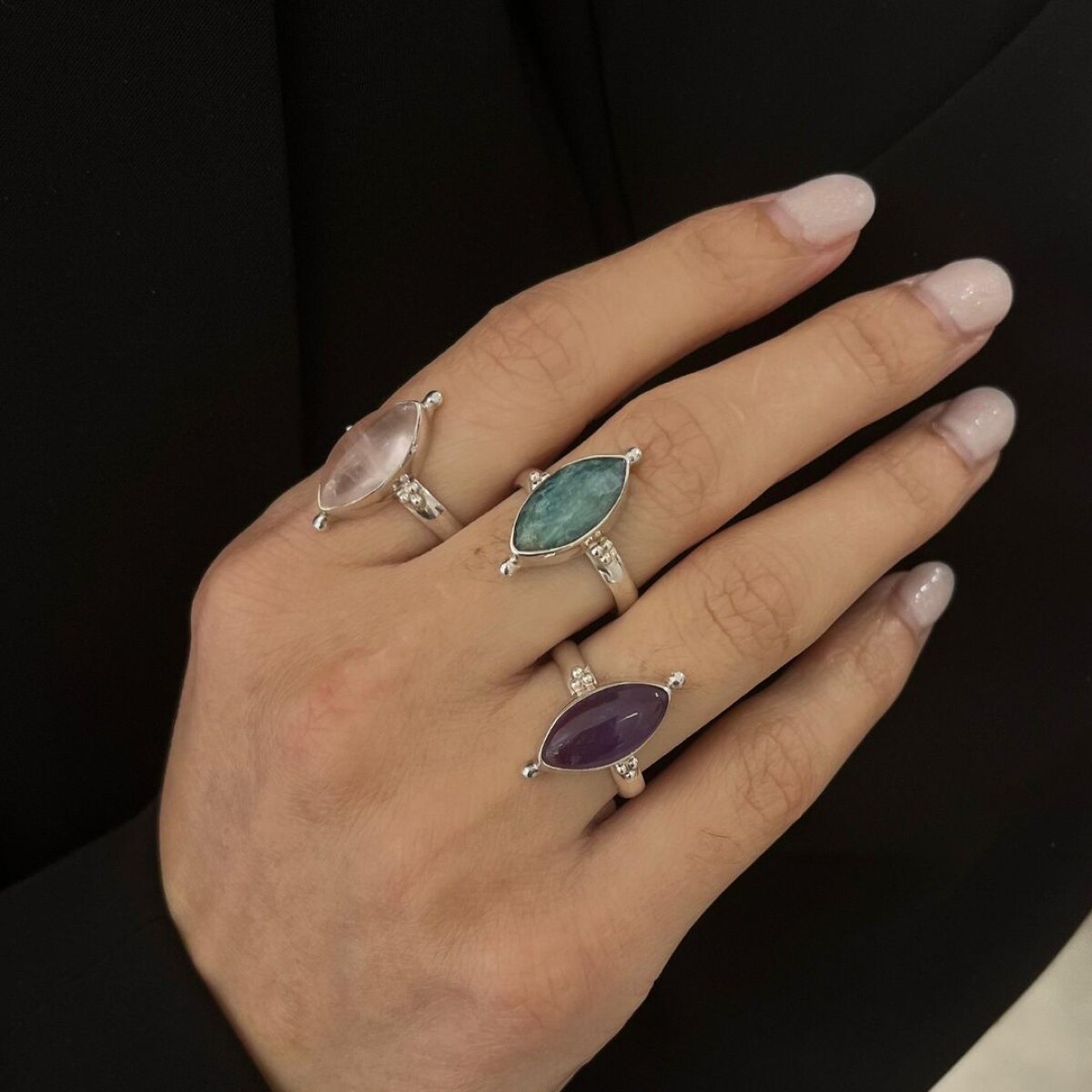 Anillo Gota Raíz de Esmeralda - Plata 925 