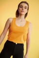 Musculosa escote a la base mango