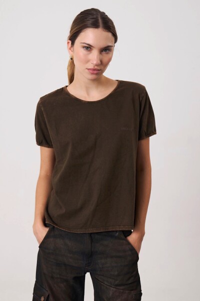 REMERA CROP HABANO Habano
