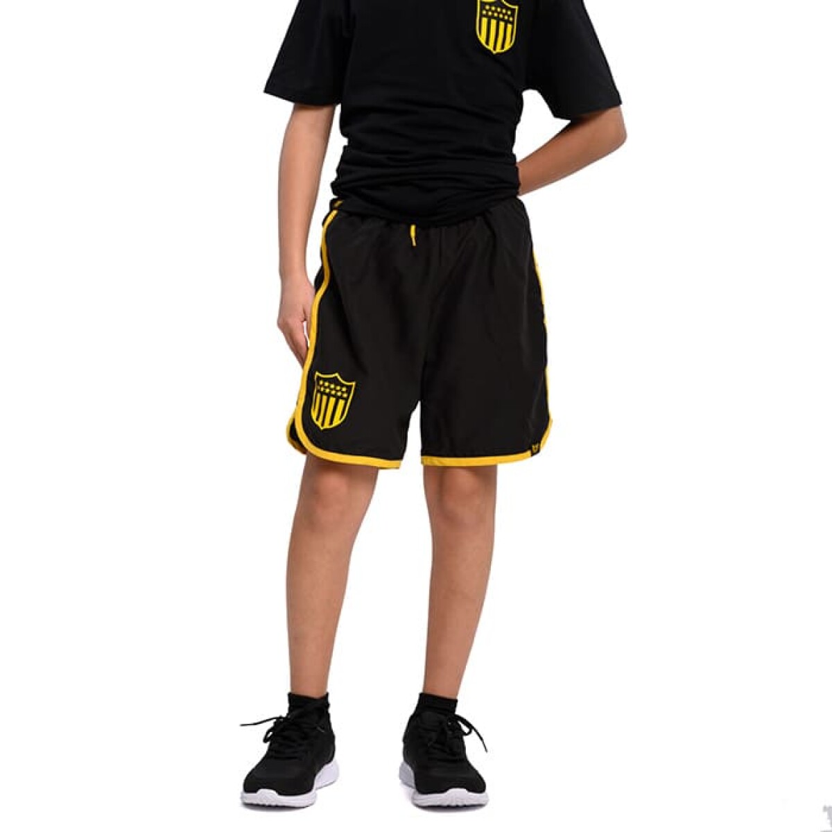 Short Umbro Peñarol de Niños - 40250237 - Negro-amarillo 