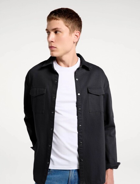 CAMISA CLÁSICA EN SARGA NEGRO