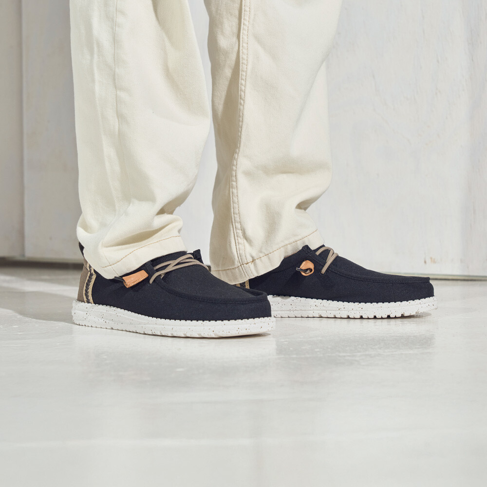 Wally Craft Linen - Hombre Black/Walnut