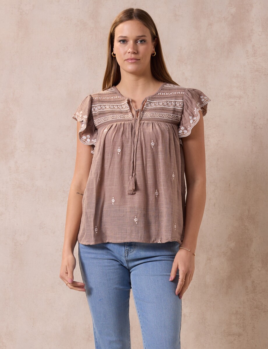Blusa Bordada - Tostado 