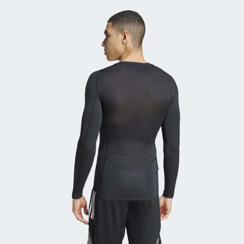 Remera Adidas Manga Larga Techfit Negro