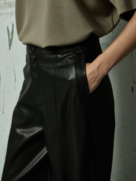 PANTALÓN AXUS NEGRO