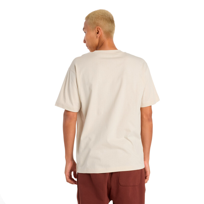 Remera New Balance Sport Essentials Cotton Hombre MT41509TWF Gris