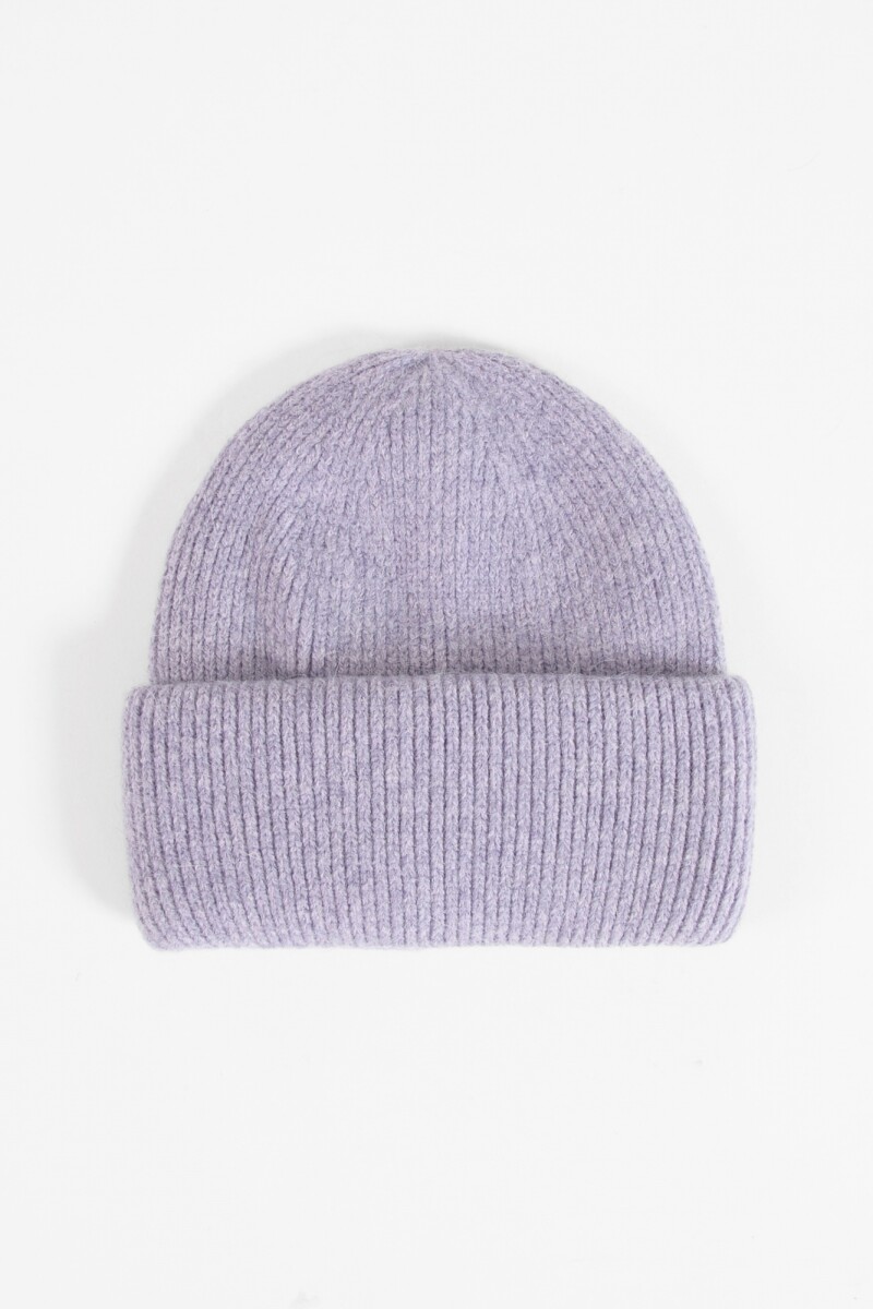 Gorro hilado lila
