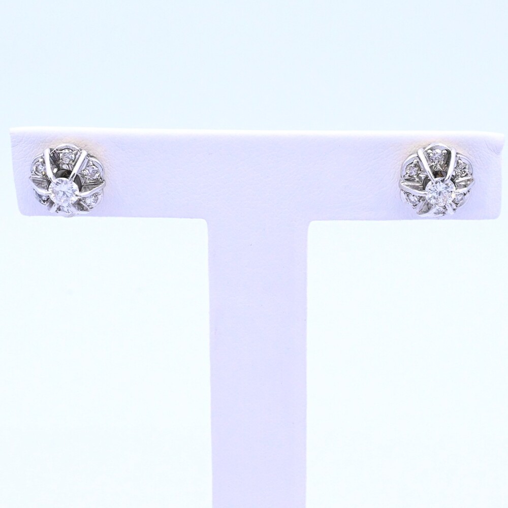Caravanas antiguas oro 18k 2 tonos con brillantes. Caravanas antiguas oro 18k 2 tonos con brillantes.
