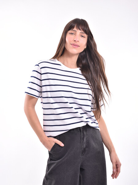REMERA HESTIA VARIANTE 2