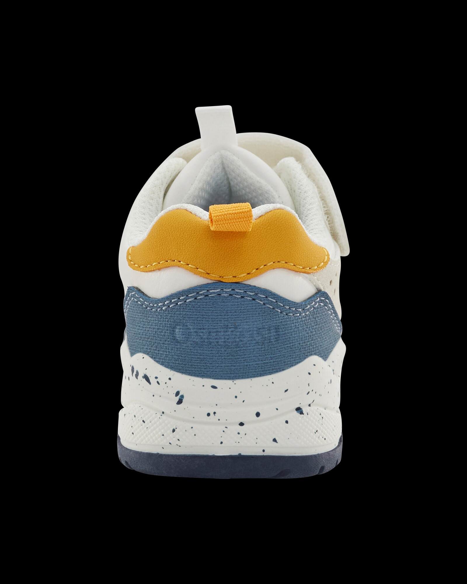 Championes casuales, diseño colorblock Championes casuales, diseño colorblock