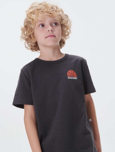 CAMISETA INFANTIL CON ESTAMPA GRIS