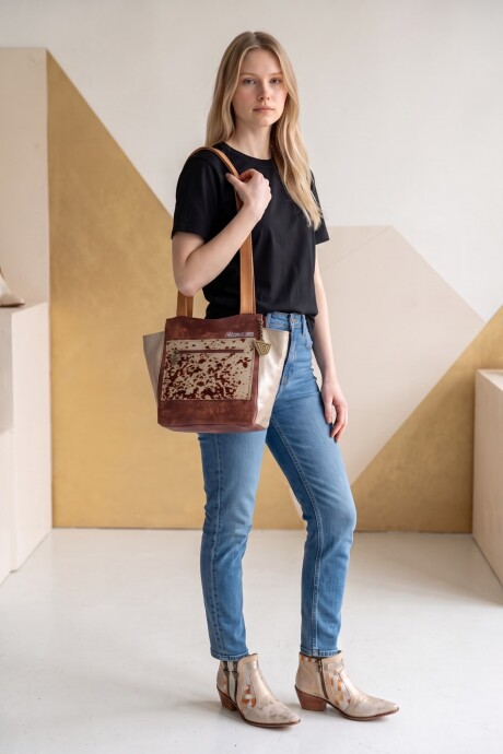 Cartera De Cuero Nia Linea Ottenta Basic Con Print Cartera De Cuero Nia Linea Ottenta Basic Con Print