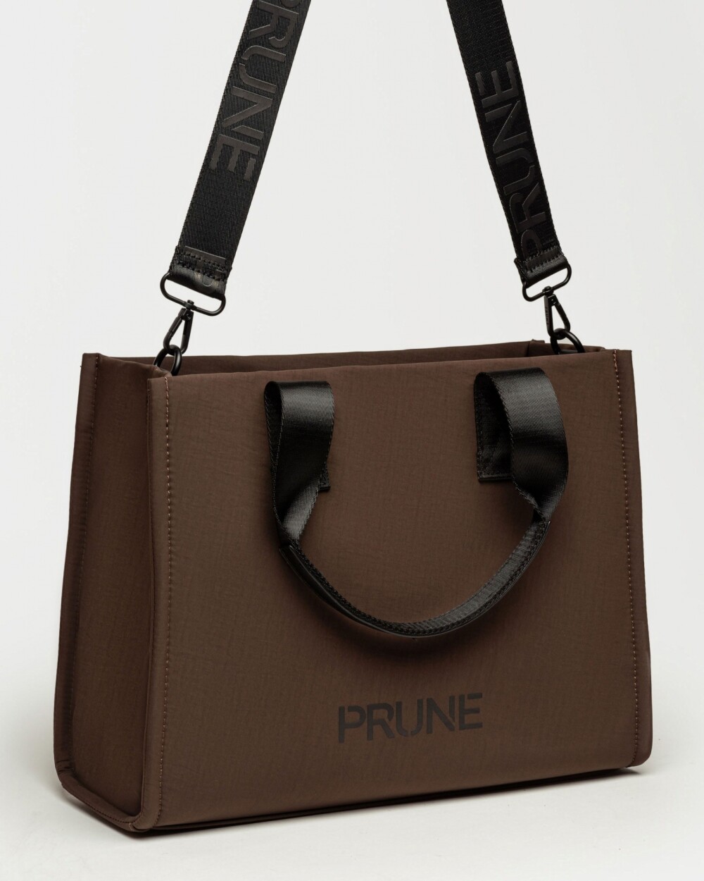 Cartera de mano Flight en nylon Marron