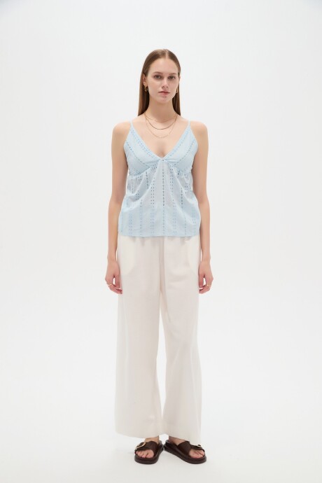 Musculosa Cusia Celeste Claro