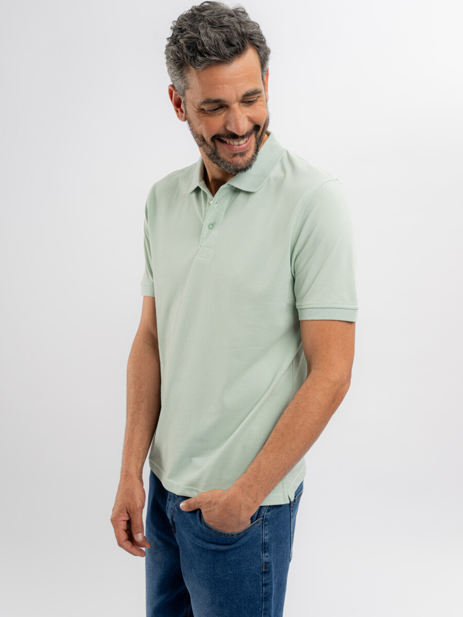 Remera m/c lisa - verde 