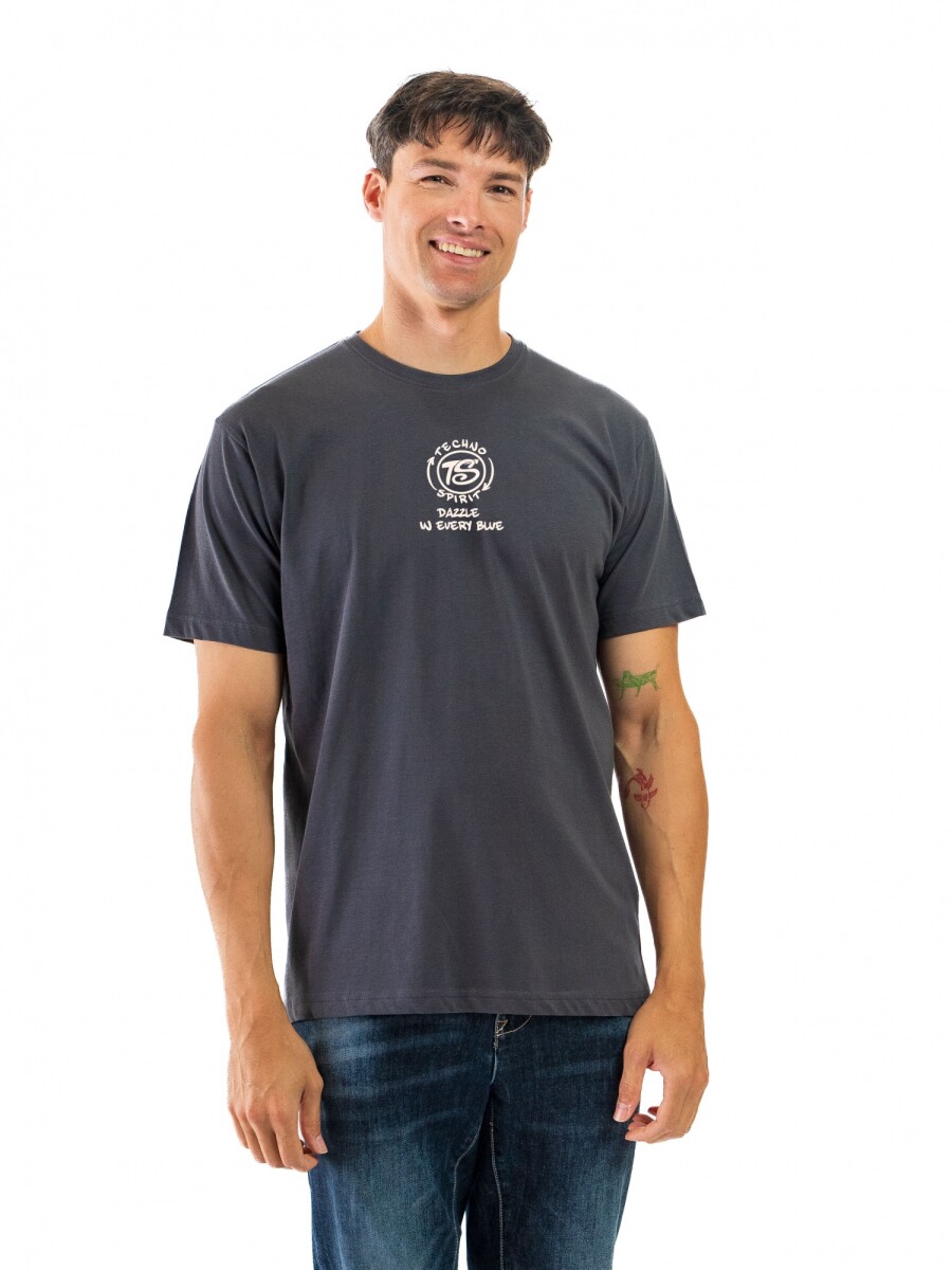 Remera Estampada Cuello Base - Grafito/ Letras 088 