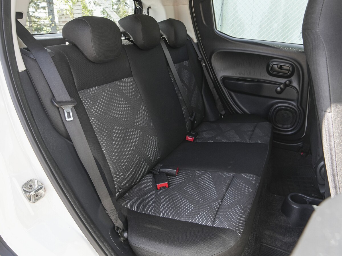 Fiat Mobi Like Plus 1.0 Extra Full | Permuta / Financia Fiat Mobi Like Plus 1.0 Extra Full | Permuta / Financia