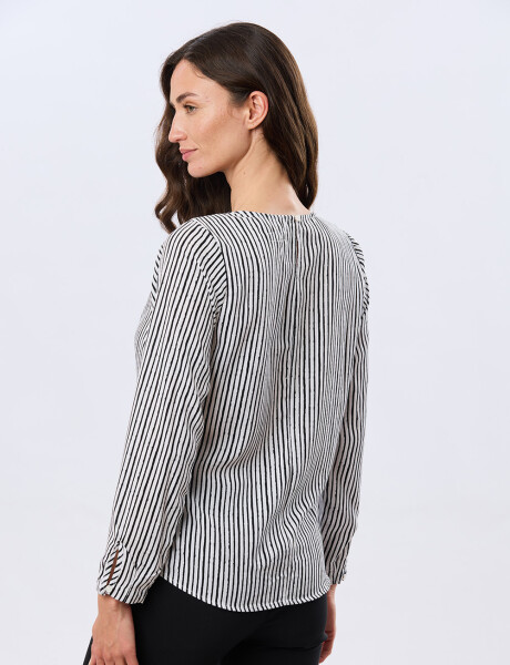 BLUSA CLÁSICA Raya Negra