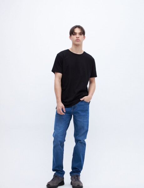 Remera Berlin Negro