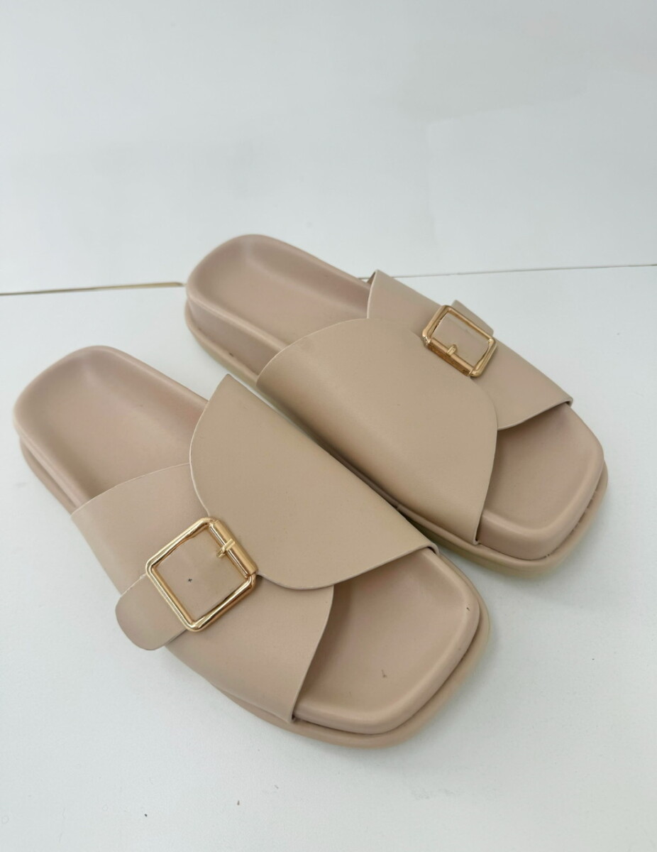 Sandalia Hebilla - beige 