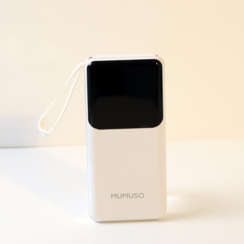 PORTABLE 3 IN 1 POWER BANK WITH CABLES (10000 MAH/WHITE) PORTABLE 3 IN 1 POWER BANK WITH CABLES (10000 MAH/WHITE)
