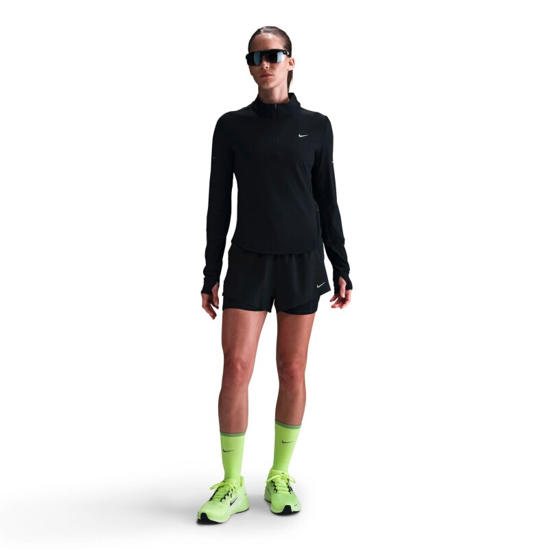 Abrigo Nike Swift de Mujer Negro