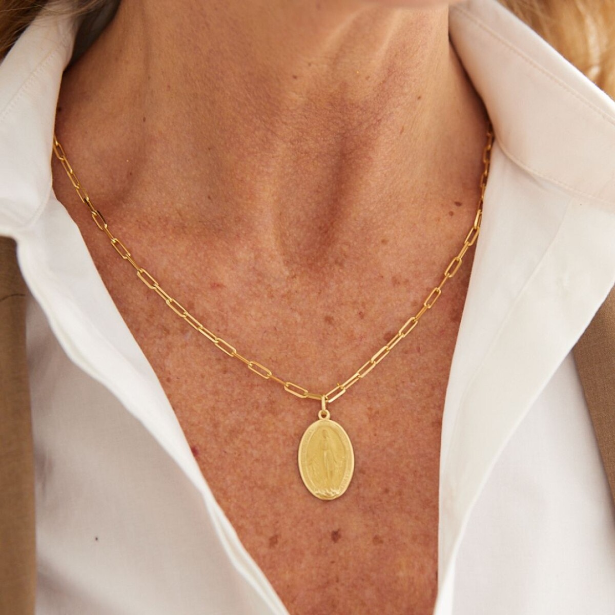 Dije Virgen Milagrosa - Oro 18k 