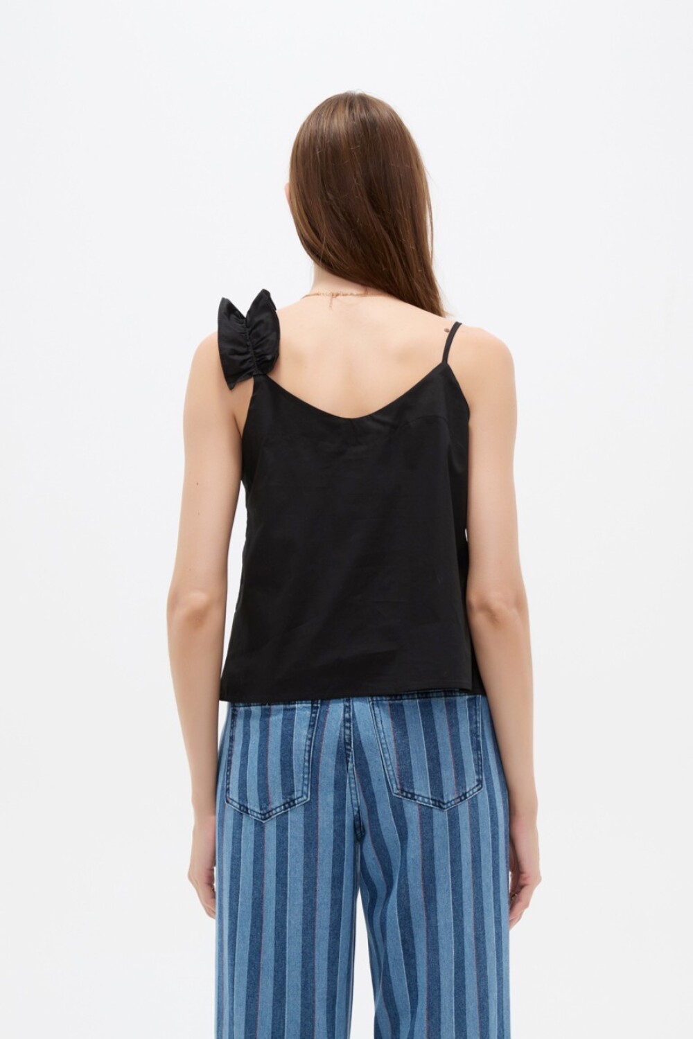Musculosa Kivo Negro