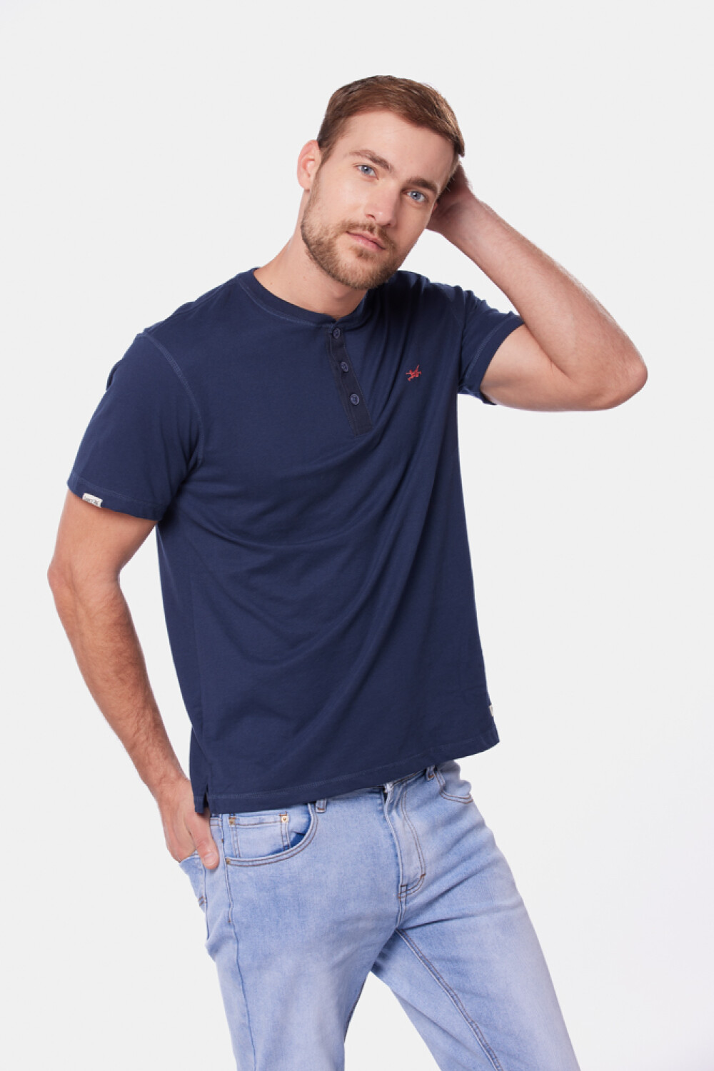 REMERA LISA BOTONES Denim