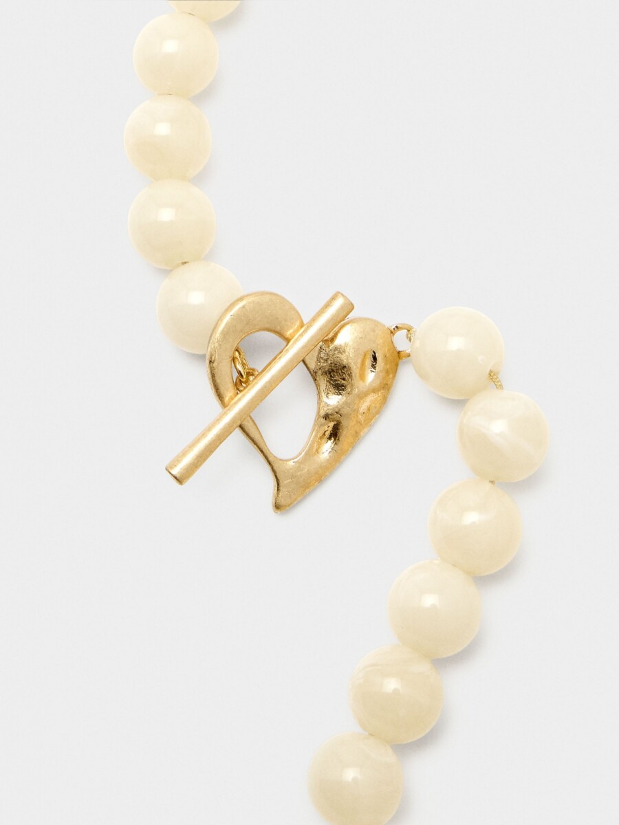 Collar Corto Con Cuentas Efecto Piedra beige
