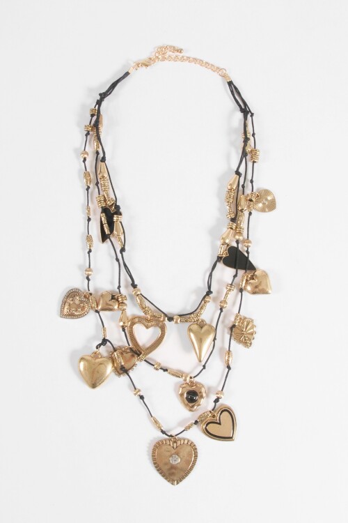 Collar doble dijes cora dorado