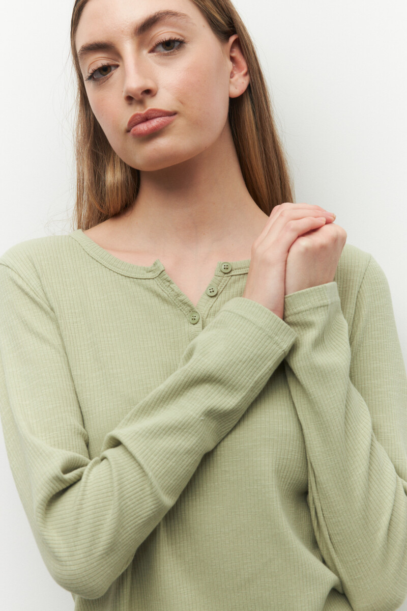 REMERA CORAL Verde Oliva