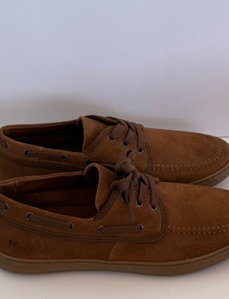 NAUTICOS CON CORDONES Camel