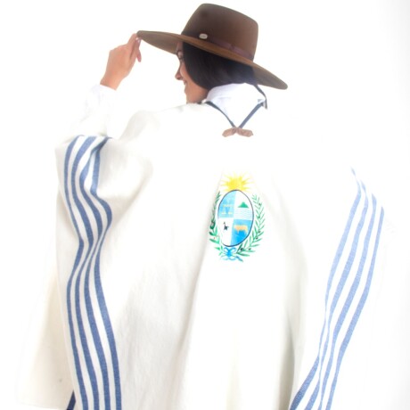 Poncho Patrio Grueso Poncho Patrio Grueso