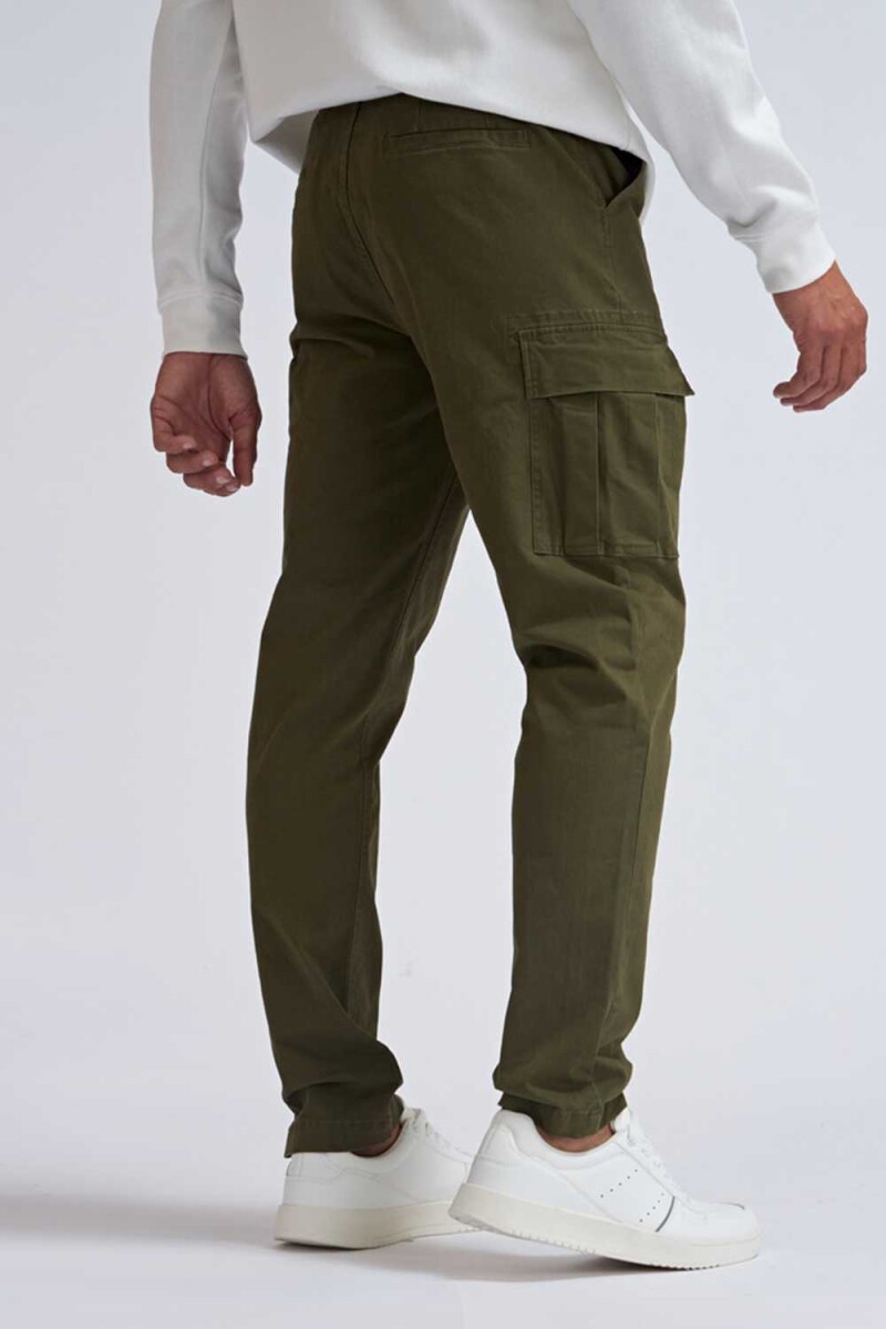 Pantalón cargo clásico Verde Militar