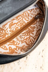 Cartera Negro