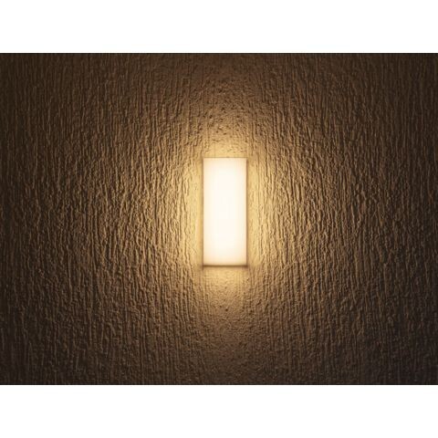 APLIQUE LED HIELO RECTANGULAR 5W 3000K IP65 BIVOLT APLIQUE LED HIELO RECTANGULAR 5W 3000K IP65 BIVOLT