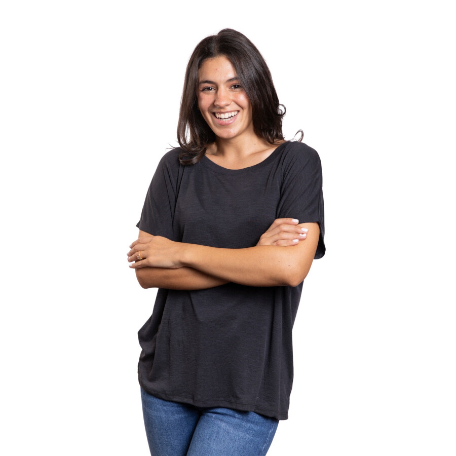 CHERRY REMERA BLACK