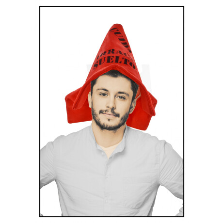 GORRO ALTO CON MENSAJE 8305 GORRO ALTO CON MENSAJE 8305