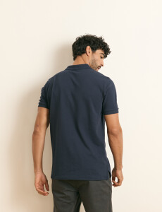 520752 REMERA HARRINGTON LABEL Azul Oscuro