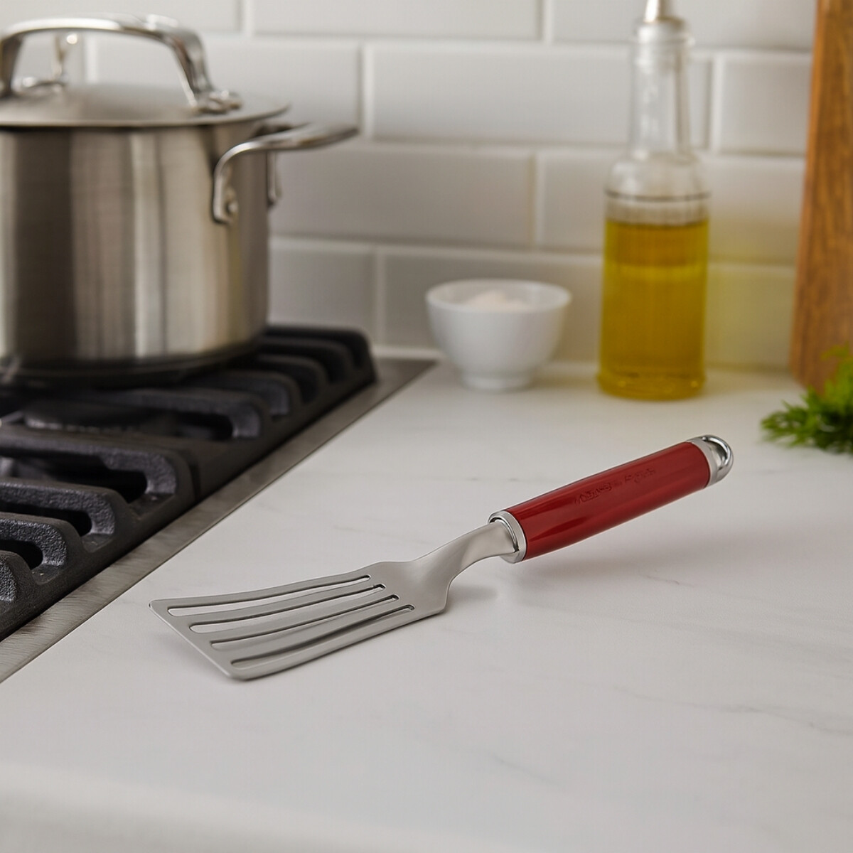 Espátula Ranurada Roja 32 cm KitchenAid 