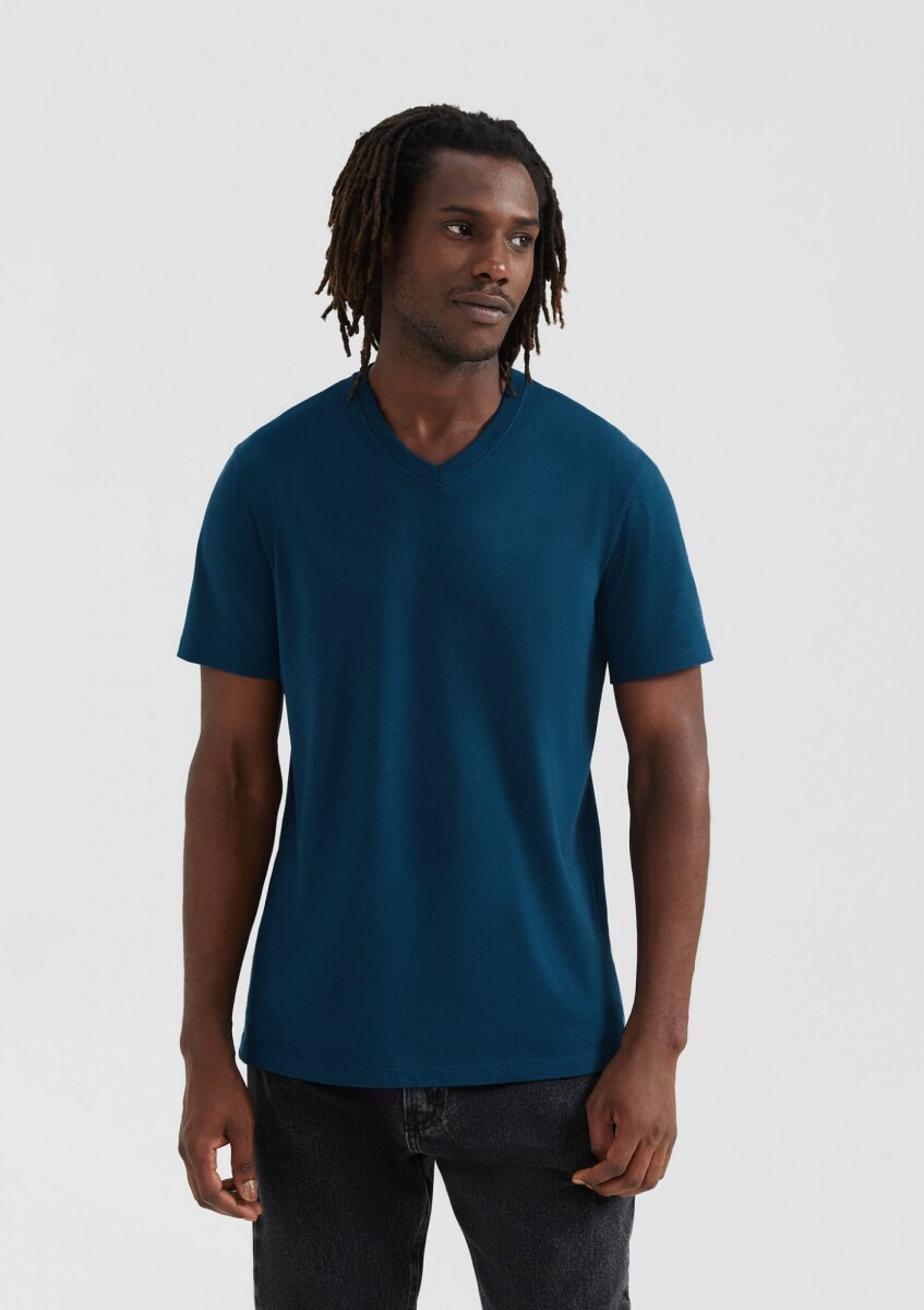CAMISETA BÁSICA MANGA CORTA CUELLO EN V - AZUL 
