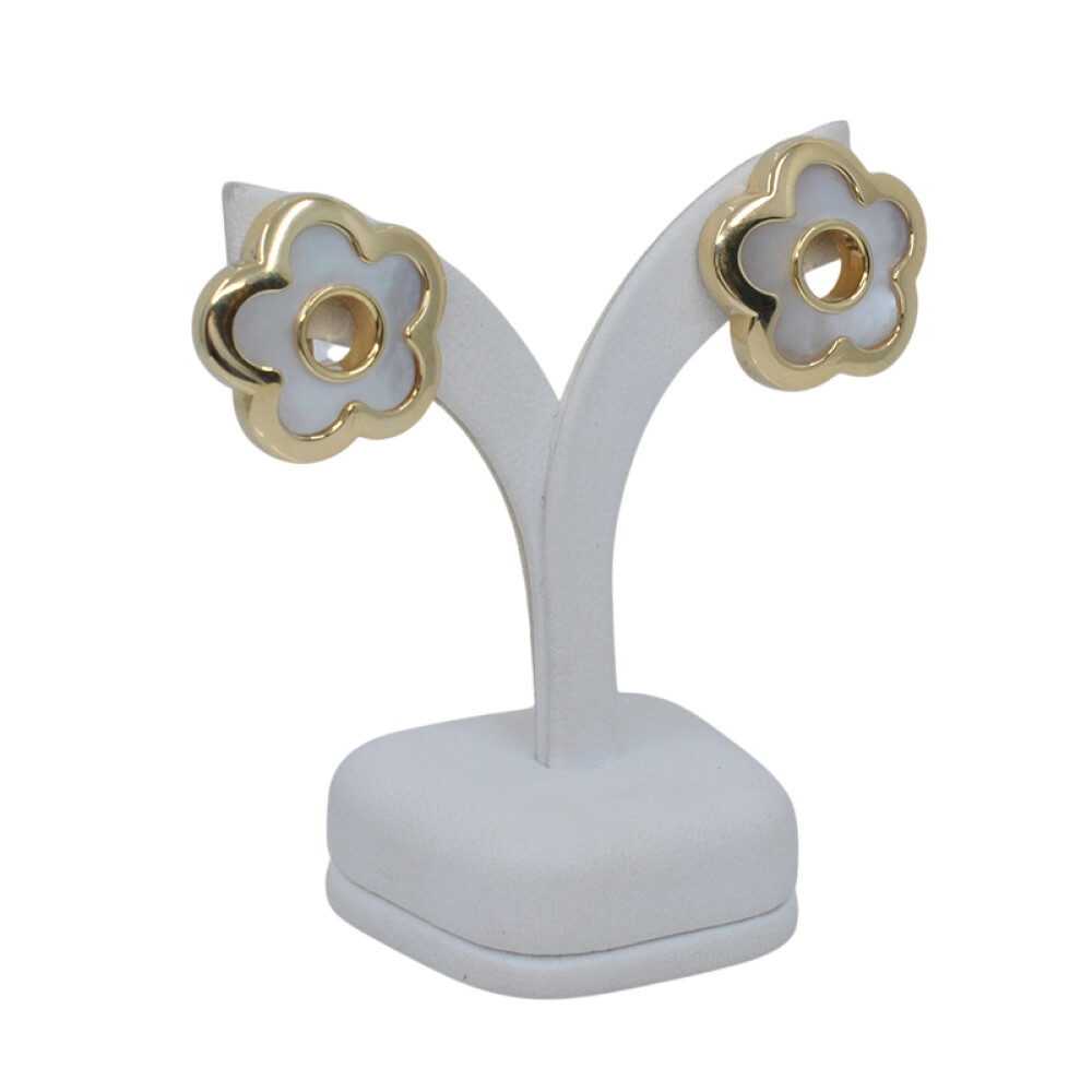 Caravanas clips en oro 18k con nácar Caravanas clips en oro 18k con nácar