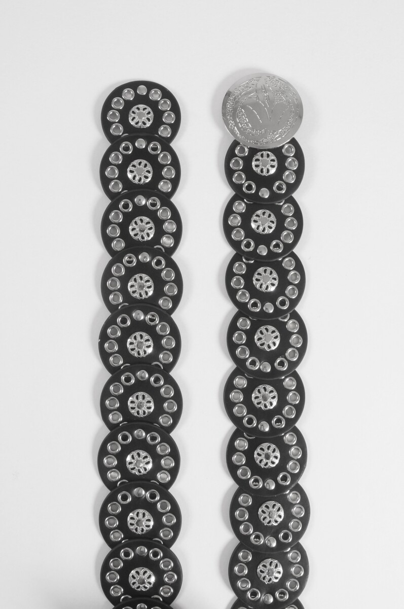 Cinturón diseño circular hebilla medalla - negro 